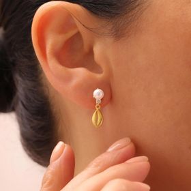 925 Ayar Gümüş İnci Detaylı Deniz Kabuğu Figürlü Küpe