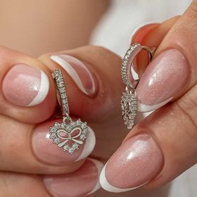 925 Ayar Gümüş İnci ve Zirkon Taşlı Kalp Kurdele Sallantılı Küpe
