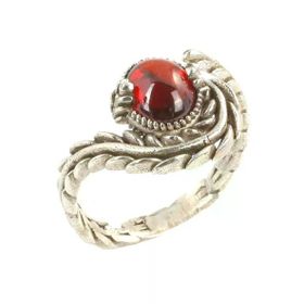 925 Ayar Gümüş Kapüşon Oval Garnet Taşlı Sarmaşık Yüzük