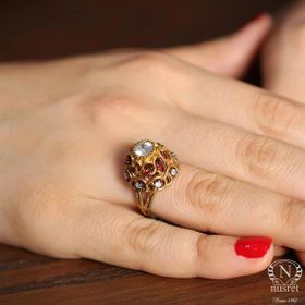 925 Ayar Gümüş Kubbe Şeklinde Kırmızı ve Beyaz Zirkon Taşlı Yüzük