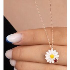 925 Ayar Gümüş Uğur Böcekli Papatya Kolye