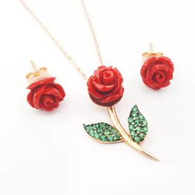 925 Ayar Rose Gümüş Yeşil Yapraklı Sedef Gül Kolye Küpe Seti