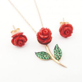 925 Ayar Rose Gümüş Yeşil Yapraklı Sedef Gül Kolye Küpe Seti
