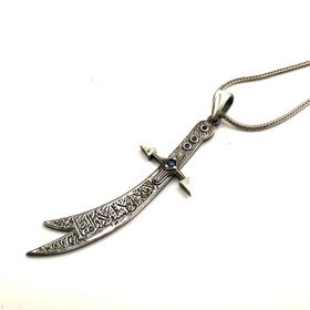 925 Ayar Zirkon Taşlı İşlemeli Zülfikar Kılıcı Kadın Gümüş Kolye