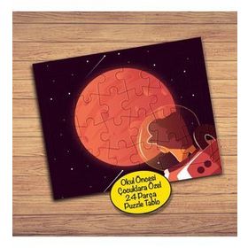 960346 Gezegen Ve Astronot 24 Parça Çocuklara Özel Yapboz Tablo