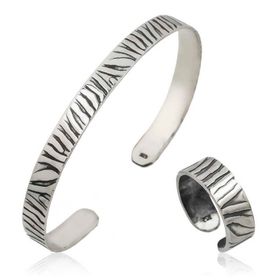 A.C Silvers Zebra Desenli Gümüş Bileklik ve Yüzük Set