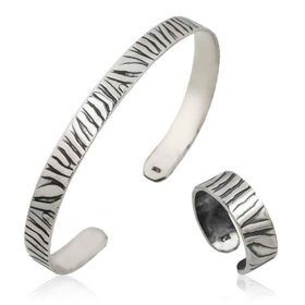 A.C Silvers Zebra Desenli Gümüş Bileklik ve Yüzük Set
