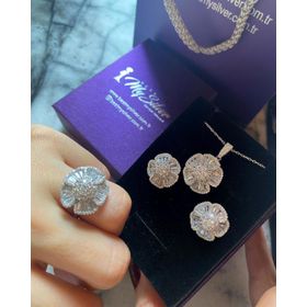 A.C Silvers Zirkon Taşlı Çiçek Kadın Gümüş Set