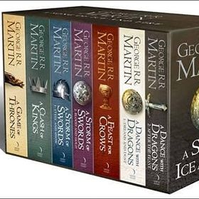 A Game of Thrones: The Story Continues - 7 Volumes Boxed Set - A Song of Ice and Fire - George R. R. Martin