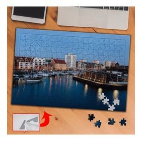 A0979 Şehirde Kıyı İskele Gemiler 240 Parça Puzzle Yapboz Tablo