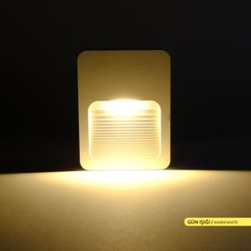 ACK Likia Led 3000K Günışığı 2W Beyaz Kasa Aplik Duvar Armatürü
