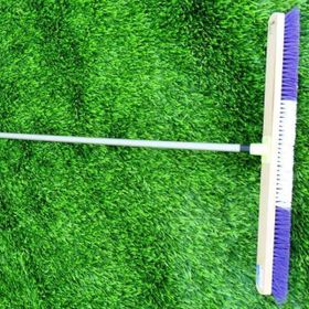 Adelinspor 80 cm Saplı Halı Kumlama Granül Fırçası