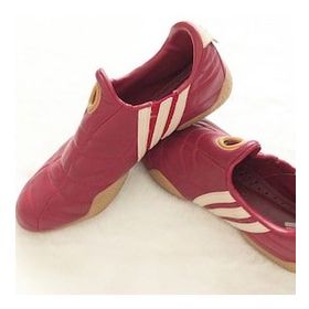 Adidas 679108 Kırmızı Chen-Tao Spor Ayakkabı