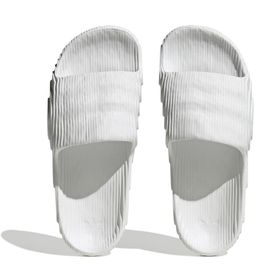 Adidas HQ4672 Beyaz Erkek Terlik