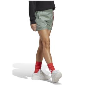 Adidas IC0254 W C ESC SHORT Normal Yeşil Kadın Şort