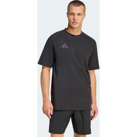 Adidas JM5543 Tiro Travel Erkek Siyah Tişört