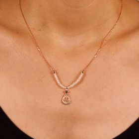 Adilidil İnci Modeli Kalpli Kolye