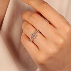Adilidil Kare Baget Taşlı Yüzük