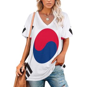 AILLOSA FLAG-143 Tamamı Baskılı V Yaka Kısa Kollu Kadın T-shirt