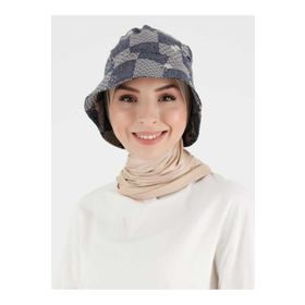 Aişe Tesettür Lacivert Bej Desenli Bucket Şapka