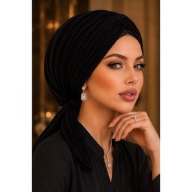 Aişe Tesettür Siyah Piliseli Abiye Tokalı Bone