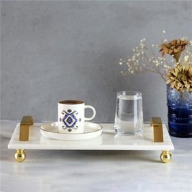 Akayev Mermer Beyaz 30x20 cm Altın Boncuk Ayaklı Tepsi