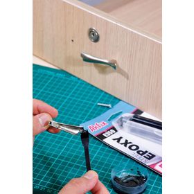 Akfix EA112 E350 Hızlı Epoksi Çelik 25 Ml Yapıştırıcı