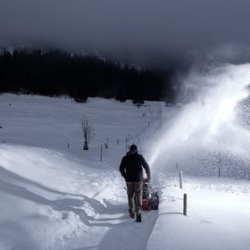 Al-Ko 700 E Snowline Kar Küreme Makinesi