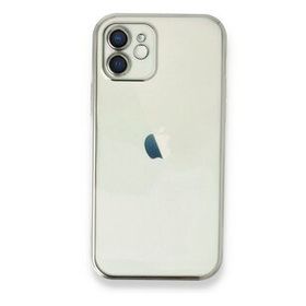 Alan Şanslı iPhone 12 Gümüş Razer Lensli Silikon Kılıf