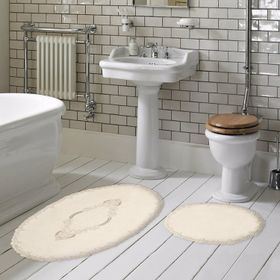 Alanur Zümra Lüx Pamuklu Aplikli 2'li Set Krem Oval Banyo Takımı