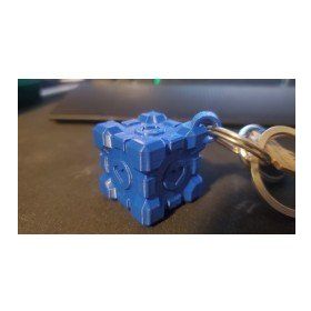 AldımGeldi Portal 2 Temalı Companion Cube Anahtarlık