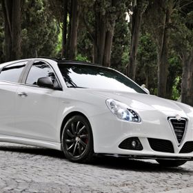 Alfa Romeo Giulietta Plastik Boyasız Yan Marşpiyel