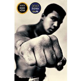Ali: A Life: Shortlisted for the William Hill Sports Book of the Year 2017 Kağıt Kapak - Jonathan Eig
