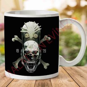 Alien Xenomorph Skull Baskılı Kupa