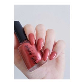 Alix Avien 32 Nail Lacquer