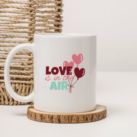 Altair Love is in the Aır Havada Aşk Kokusu Var Baskılı Beyaz Kupa