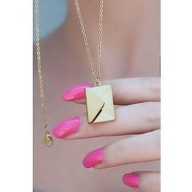 AlyaStore 316L Çelik Gold Renk Açılır Mektup Model Kadın Kolye