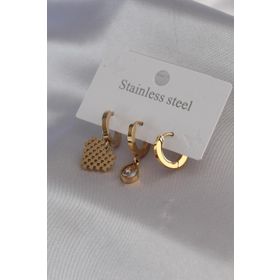 AlyaStore 316L Çelik Gold Renk Kalp Model Zirkon Taş Detay Kadın Küpe Kombini