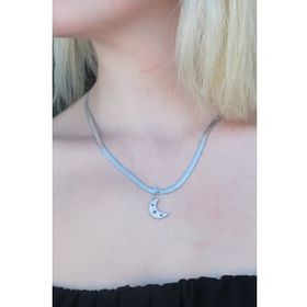 AlyaStore 316L Kararmaz Çelik Gümüş Renk İtalyan Zincirli Hilal Model Kadın Kolye