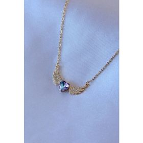Amazeus 316L Çelik Gold Renk Zirkon Taş Kanatlı Kristal Kalpli Model Kadın Kolye