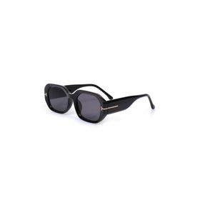 Angel Eyes AE-T0006C2 Dikdörtgen Siyah Çerçeveli Unisex Güneş Gözlüğü