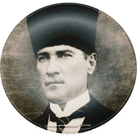Armada Çini PRT 98 Atatürk Resimli Siyah Beyaz Seramik Baskılı Tabak