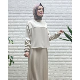 Armine 25YT643 Trend Eteği Piliseli Bej Şık Takım