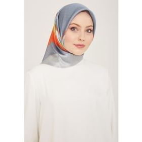 Armine 9111-31 Gri-Nar Çiçeği Geçişli Monogram Desen Sura İpek Eşarp