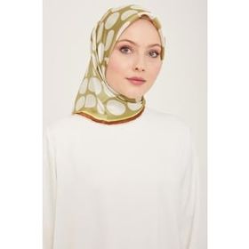 Armine 9156-36 Beyaz-Soft Yeşil Puantiye Desen Sura İpek Eşarp