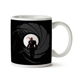 Art Hediye 01 Deathstroke Slade Wilson Licence To Slash James Bond Gun Barrel Iki Tarafı Baskılı Kupa Bardak
