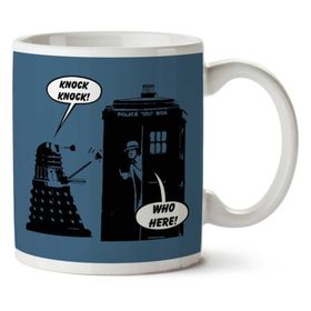 Art Hediye 01 Doctor Knock Knock Who Here Iki Tarafı Baskılı Kupa Bardak