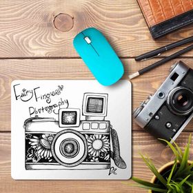 Art Hediye Fotoğraf Makinesi Kara Kalem Baskılı 23x19 cm Mouse Pad