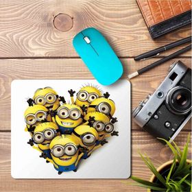 Art Hediye Kalpli Minious Baskılı 23x19 cm Mouse Pad