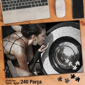 Asil Hobi Araba Jantı-Cazibeli Güzel Kadın Yapboz-Ayak Destekli Çerçeveli 240 Parça Puzzle